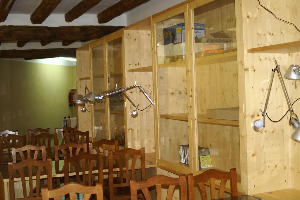 Refugi Arboli Hostel